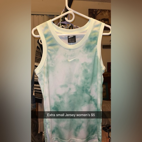 Nike jersey - Picture 1 of 1